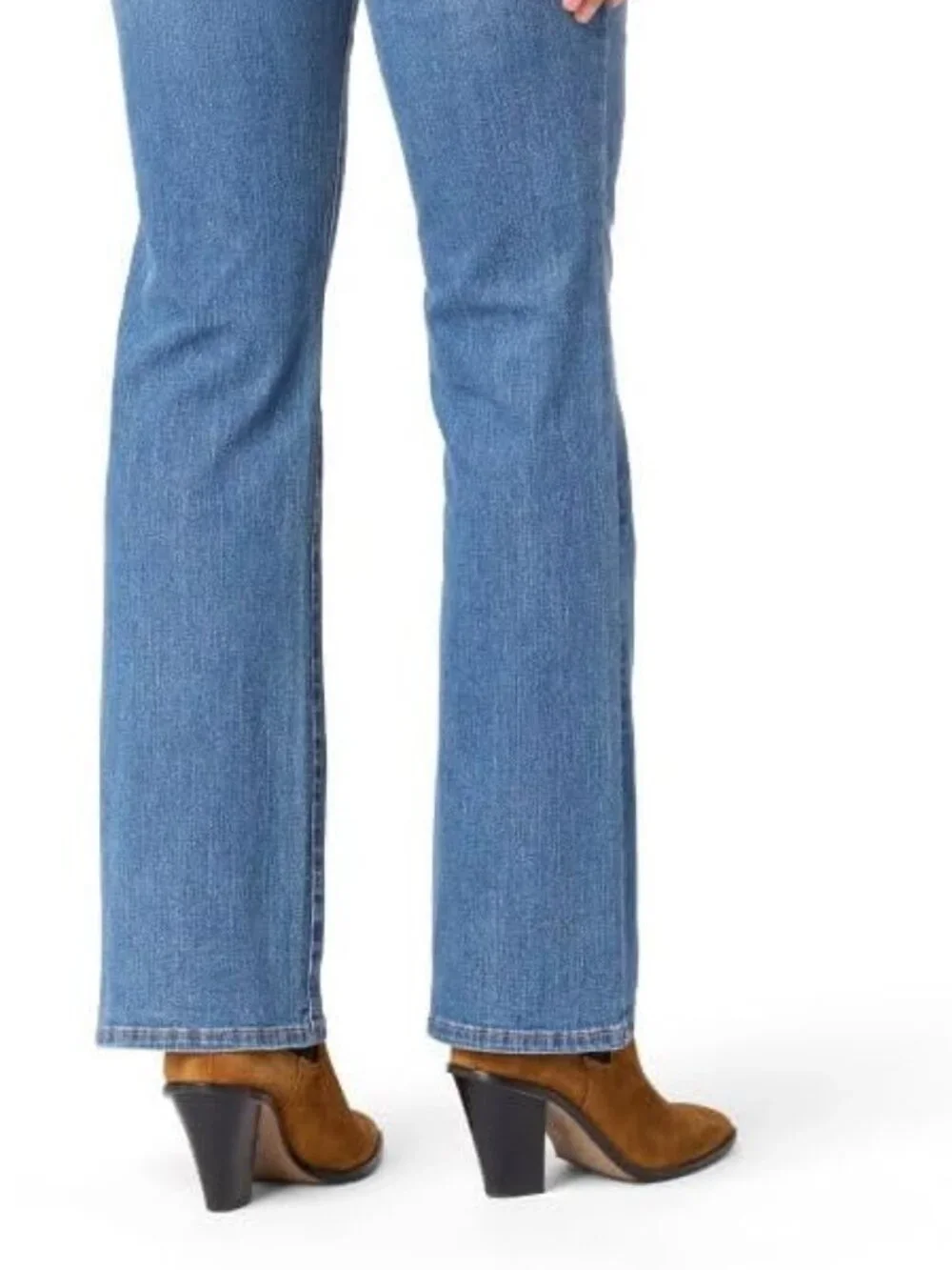 Levi Strauss Signature Gold Women's Totally Shaping Pull- On Bootcut Jeans Sz 6